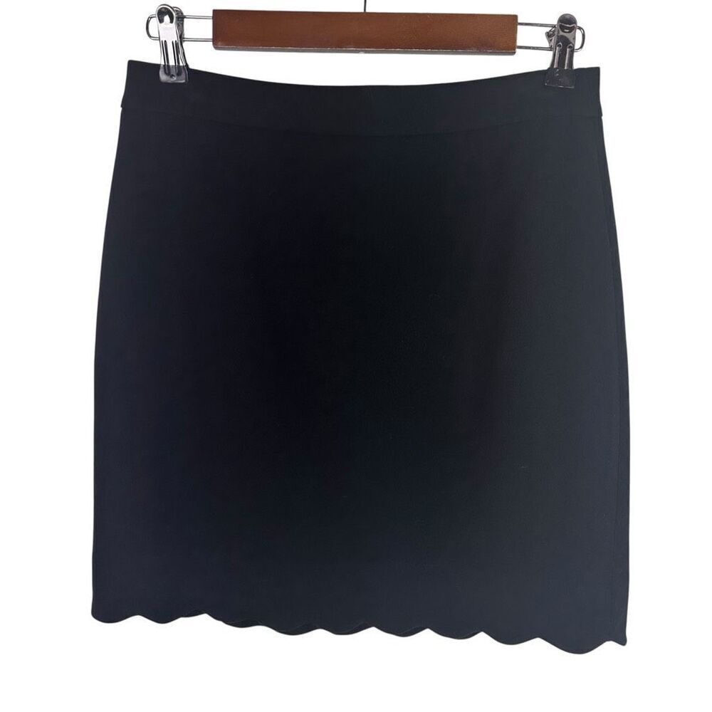 Loft Black Size 2P Scalloped Hem Pencil Skirt